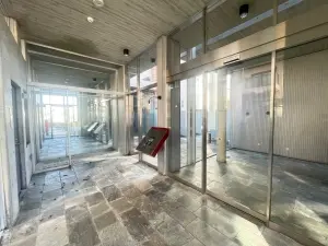 ヒューマンスクエア武蔵浦和ツイン　ウェストコート