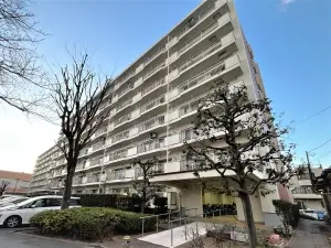 せんげん台パークタウン一番街弐号棟
