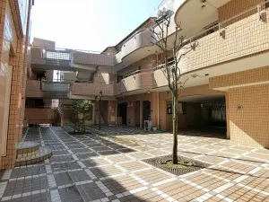 ロイヤルプラザ目白