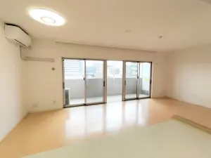 グランジュールマンション小鶴新田