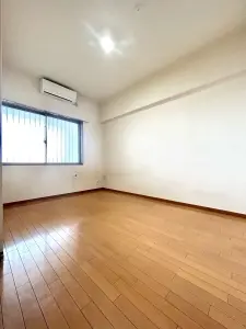 グランシティレイディアントタワー