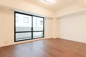 モア・クレスト築地