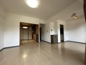 ファミール日進　一番館