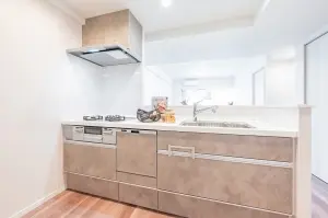 クイーンズ・ガーデン　ヒルトップ・レジデンス