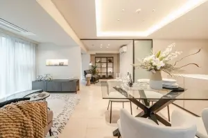 セントラルレジデンス外苑西通り