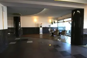 エントランスホール