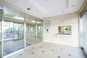 ライオンズヴィアーレ下沢通