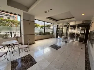 ファミールグラン上杉二丁目