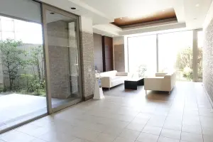 サーパス八幡山公園