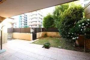 ファーネスト百道