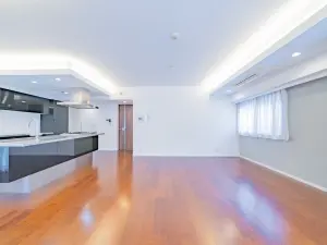 グラーサ銀座イースト