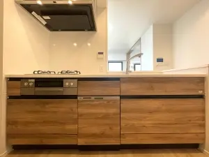 ファインスクェア明大前