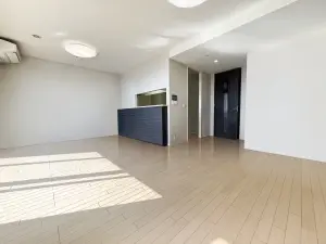 キャピタルマークタワー