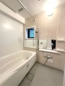 ライオンズヒルズ泉中央
