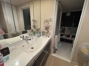 アデニウム越谷