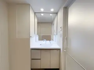 プレサンスロジェ江坂垂水町