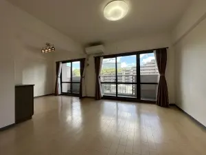 ファミール日進　一番館