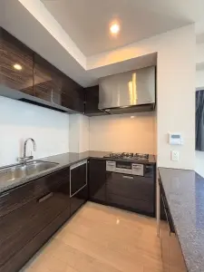 ザ・グランアルト栄