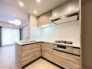 プレサンスロジェ名駅南