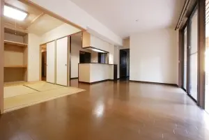 ファーネスト百道