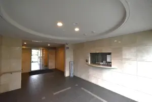 モンレーヴ府中南