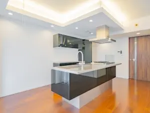 グラーサ銀座イースト