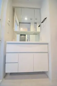 コハク新中野