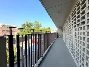 プラウド川名山