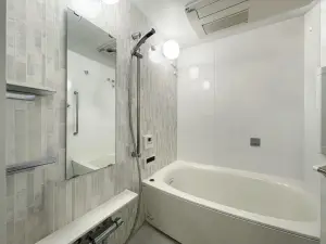 プレサンスロジェ江坂垂水町