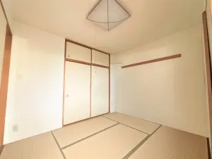 ゼファー市川ルフトファルベ
