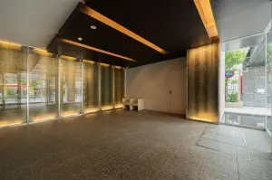 エントランスホール