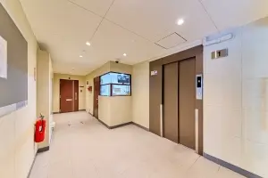 安田小網町マンション