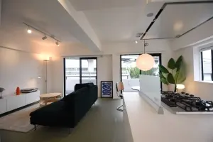プルミエール勝川２