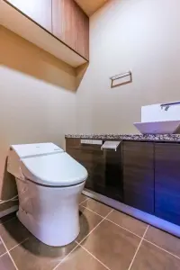 クロスエアタワー