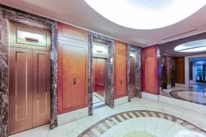 東京ツインパークスライトウイング
