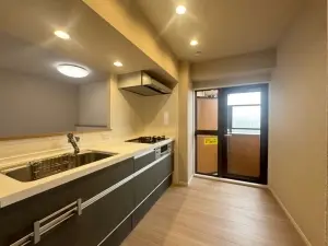 ライオンズマンション東白壁