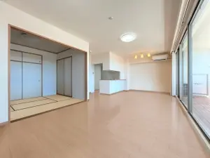 ザ・シーズンズＤ棟