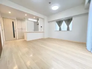 ラ・シェーナ越谷南ワイズウイング