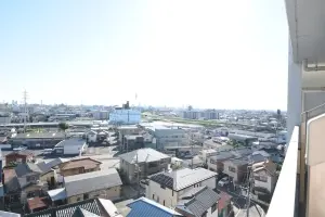 住戸南バルコニーからの眺望