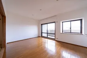 グローサス朝霞台