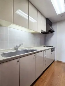 セントラルガーデンタワー