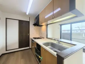 ライオンズマンション武道館前