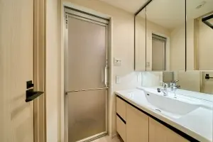 バースシティ横浜大通り公園