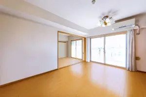 センチュリー三ノ輪