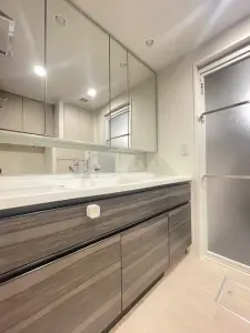 ローレルコート西宮里中町