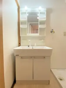 オーラム中島