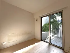 グランスイート神宮前