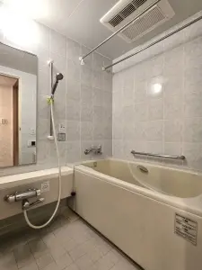 セントラルガーデンタワー