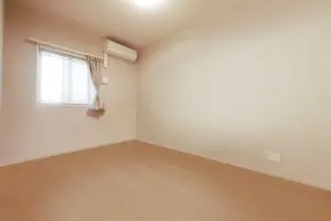 オーヴィジョン平尾