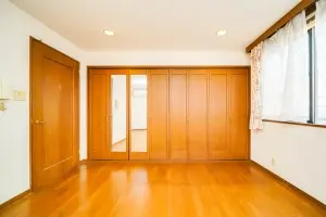 江戸川区上篠崎四丁目店舗付戸建